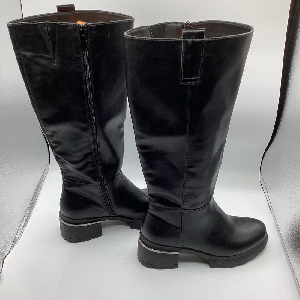 Obsel: women’s boots  size 9 or Euro 40 black leather